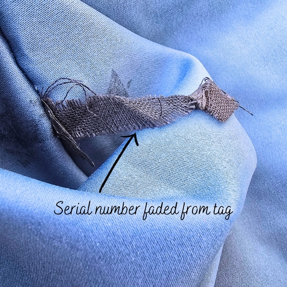 *SOLD**Fendi Baguette Sequins with Beaded Detail Vintage - Picture 11 of 14